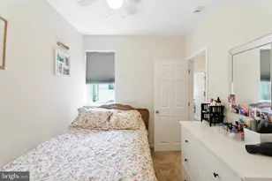 314 Gladstone St, Philadelphia, PA 19148 - Photo 15