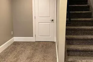 1029 S Dorrance St, Philadelphia, PA 19146 - Photo 17