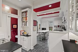 2114 Delancey Pl, Philadelphia, PA 19103 - Photo 13