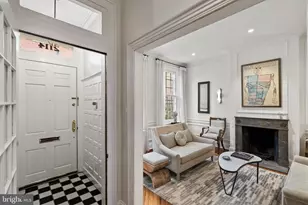 2114 Delancey Pl, Philadelphia, PA 19103 - Photo 5