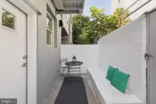 1931 Pierce St, Philadelphia, PA 19145 - Photo 9