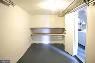 7448 Sommers Rd, Philadelphia, PA 19138 - Photo 25