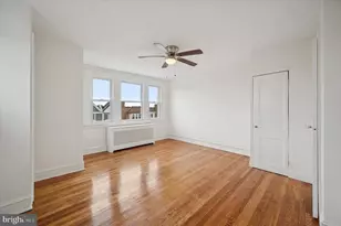 5648 N Warnock St, Philadelphia, PA 19141 - Photo 17