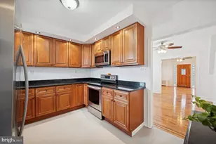 5648 N Warnock St, Philadelphia, PA 19141 - Photo 9