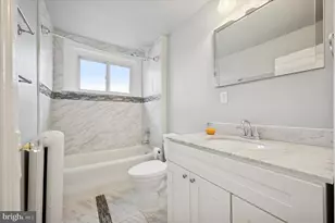 5648 N Warnock St, Philadelphia, PA 19141 - Photo 15