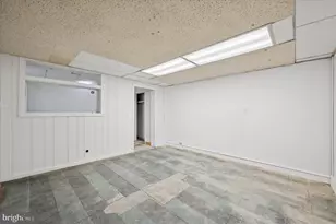 5648 N Warnock St, Philadelphia, PA 19141 - Photo 19