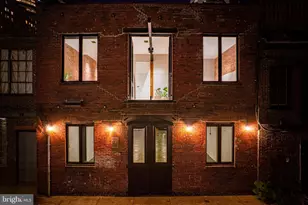 2017 Sansom St, Philadelphia, PA 19103 - Photo 51