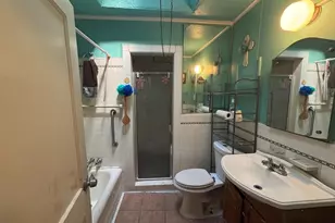 7349 E Walnut Ln, Philadelphia, PA 19138 - Photo 13