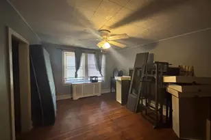 7349 E Walnut Ln, Philadelphia, PA 19138 - Photo 7