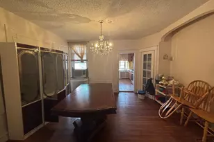 7349 E Walnut Ln, Philadelphia, PA 19138 - Photo 5