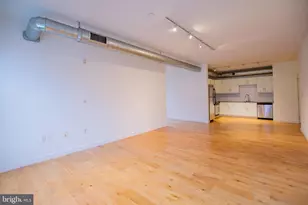 224 Church St, Philadelphia, PA 19106 - Photo 7