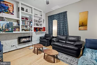 703 S 6th Street, Philadelphia, PA 19147 - Photo 7