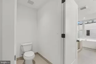 650 Fairmount Ave, Philadelphia, PA 19123 - Photo 15