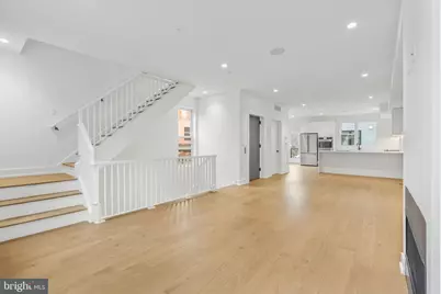 650 Fairmount Avenue #A2, Philadelphia, PA 19123 - Photo 9