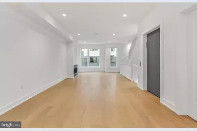 650 Fairmount Avenue #A2, Philadelphia, PA 19123 - Photo 5