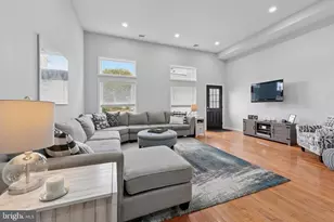 313 E Wildey St, Philadelphia, PA 19125 - Photo 3