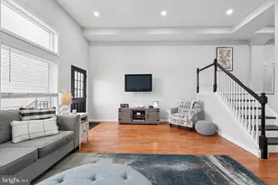 313 E Wildey St, Philadelphia, PA 19125 - Photo 7