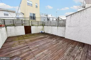 2012 Carpenter St, Philadelphia, PA 19146 - Photo 15