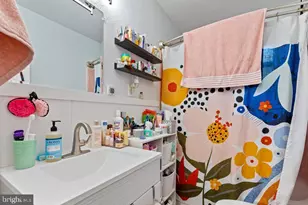 121 W Mt Pleasant Ave, Philadelphia, PA 19119 - Photo 17