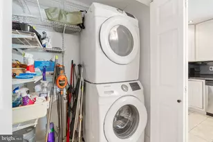 1030 Marlborough St, Philadelphia, PA 19125 - Photo 13