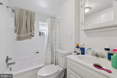 229 Manton Street, Philadelphia, PA 19147 - Photo 17