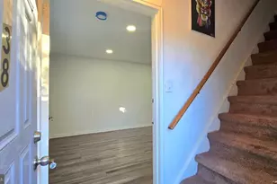 23438 W Roosevelt Blvd, Philadelphia, PA 19120 - Photo 5