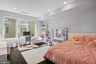 1332 Kater St, Philadelphia, PA 19147 - Photo 9