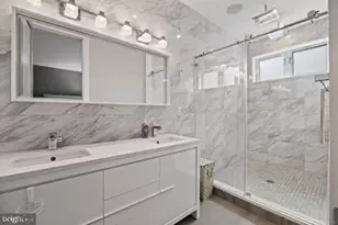 1332 Kater St, Philadelphia, PA 19147 - Photo 13