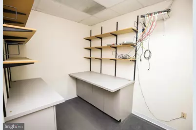 1118 E Columbia Avenue, Philadelphia, PA 19125 - Photo 9