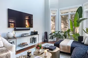 838 Lombard St, Philadelphia, PA 19147 - Photo 7