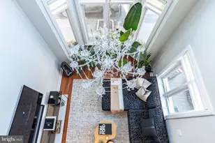 838 Lombard St, Philadelphia, PA 19147 - Photo 11