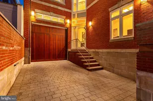 838 Lombard St, Philadelphia, PA 19147 - Photo 81