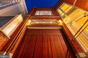 838 Lombard St, Philadelphia, PA 19147 - Photo 7
