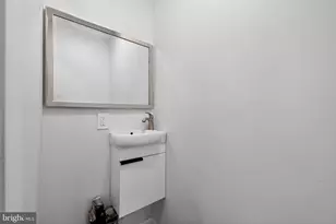 1029 W Oxford St, Philadelphia, PA 19122 - Photo 25