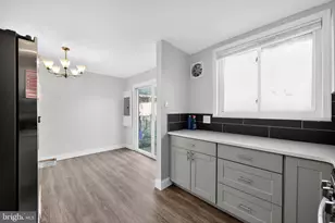 1029 W Oxford St, Philadelphia, PA 19122 - Photo 7