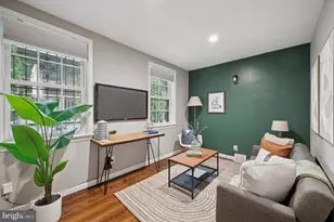 2138 Tryon St, Philadelphia, PA 19146 - Photo 9