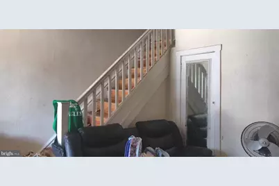 2523 S Dewey Street, Philadelphia, PA 19142 - Photo 5