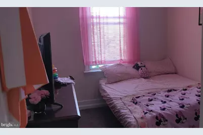 2527 S Millick Street, Philadelphia, PA 19142 - Photo 7