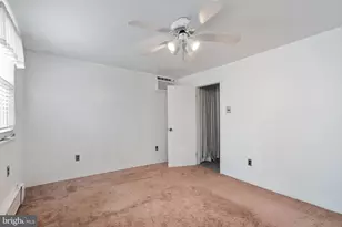 909 Watkins St, Philadelphia, PA 19148 - Photo 17