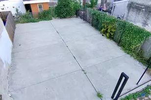 2033 N Lawrence St, Philadelphia, PA 19122 - Photo 3