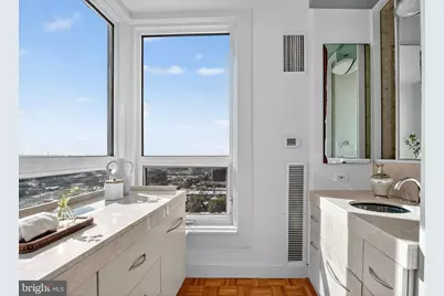 1820 Rittenhouse Square #1802, Philadelphia, PA 19103 - Photo 17