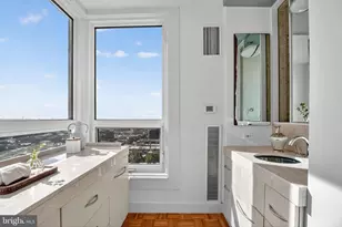 1820 Rittenhouse Square, Philadelphia, PA 19103 - Photo 17