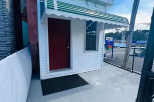 2084 E Allegheny Ave, Philadelphia, PA 19134 - Photo 3