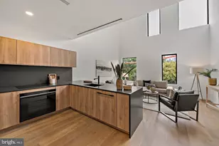 1713B Montrose St, Philadelphia, PA 19146 - Photo 5