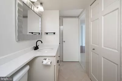 1420 Locust Street #24R, Philadelphia, PA 19102 - Photo 21