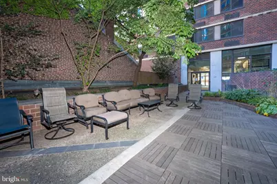 1420 Locust Street #24R, Philadelphia, PA 19102 - Photo 27