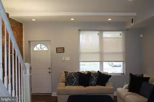 1661 N Robinson St, Philadelphia, PA 19151 - Photo 3