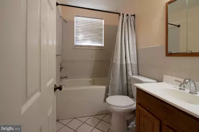 302 Crest Park Road, Philadelphia, PA 19119 - Photo 17