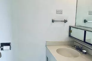 604 S Washington Square, Philadelphia, PA 19106 - Photo 13