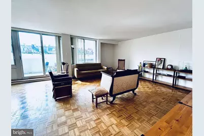 604 S Washington Square #217, Philadelphia, PA 19106 - Photo 3